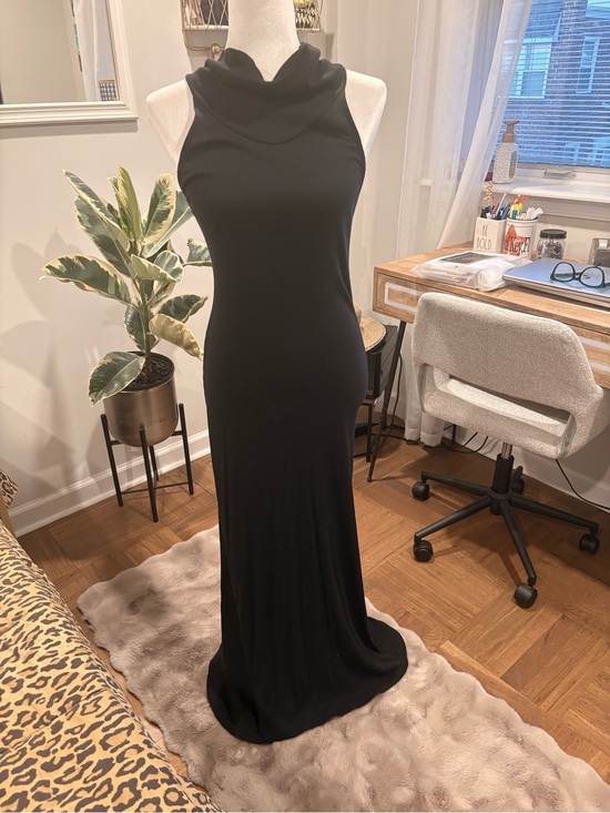 James Perse Dresses & Skirts - James Perse Black Ribbed Halter Cowl Maxi Dress
